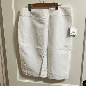 Kasper Elegant White Pencil Skirt